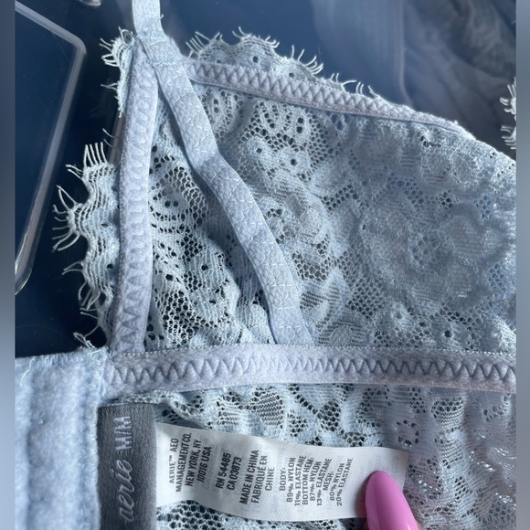 Aerie Eyelash Lace Plunge Bralette - Picture 4 of 4